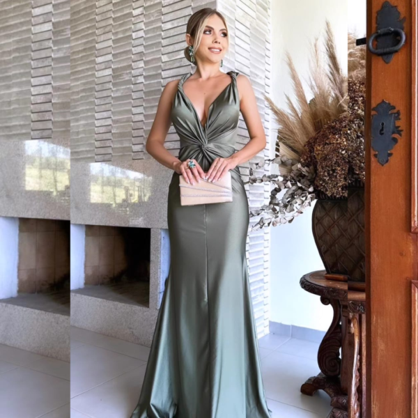 Vestido verde oliva brillante