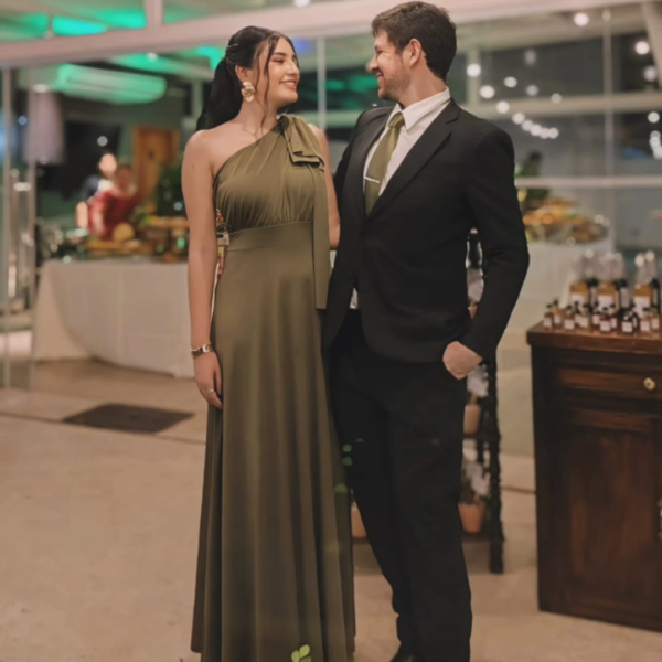 Vestido verde oliva media manga