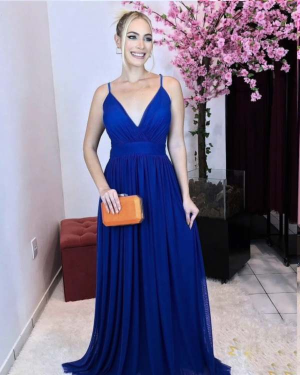 Vestido azul marino con suelto