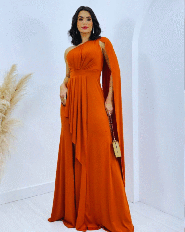 Vestido naranja media manga con capa